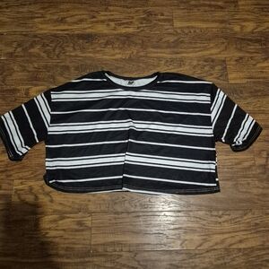 SHEIN Black and White Striped Jumpsuit with Long Sleeves